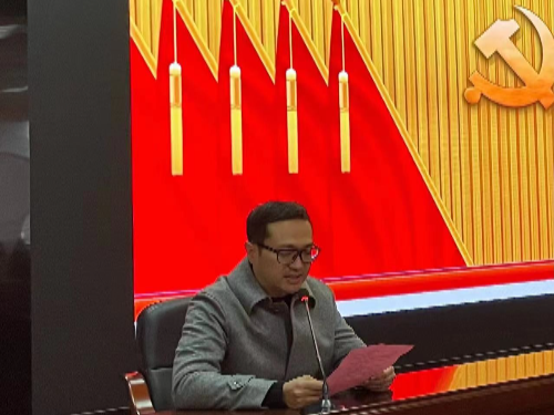 （图4：广州市荔湾区多宝地区商户会长苏炯峰致辞）.jpg