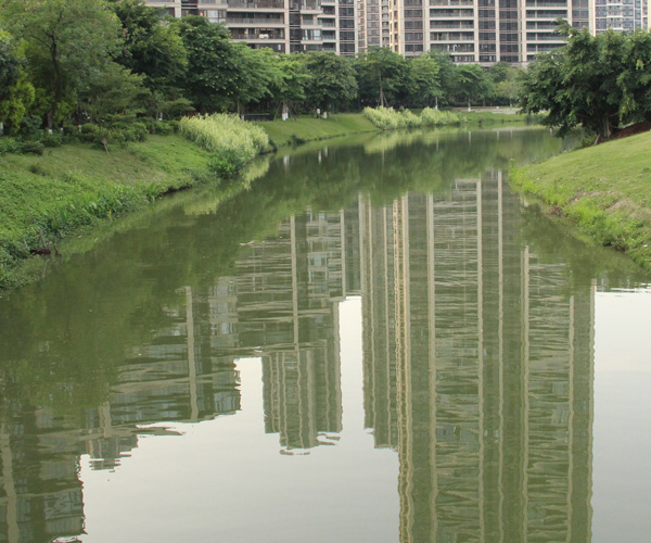 顺德区北滘镇麦家沙涌还建工程施工招标公告