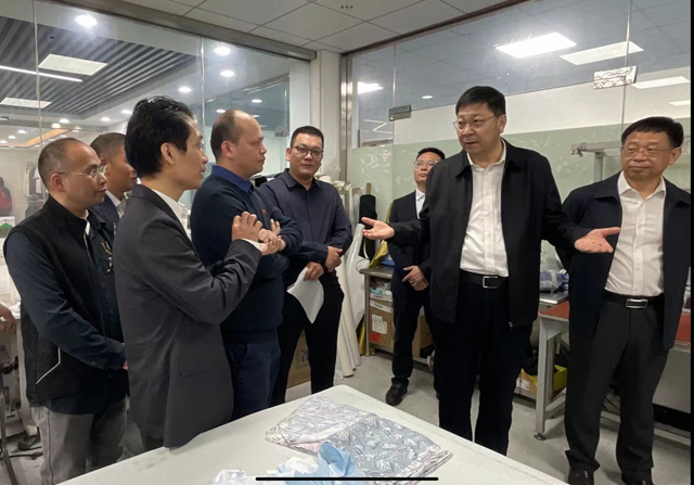 佛山市市长白涛调研无缝服装企业 佛山市市长白涛调研无缝服装企业