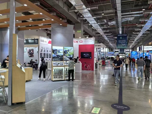 佛山自行车企业洛梵狄首次赴台参展亮点纷呈引人瞩目 佛山自行车企业洛梵狄首次赴台参展亮点纷呈引人瞩目
